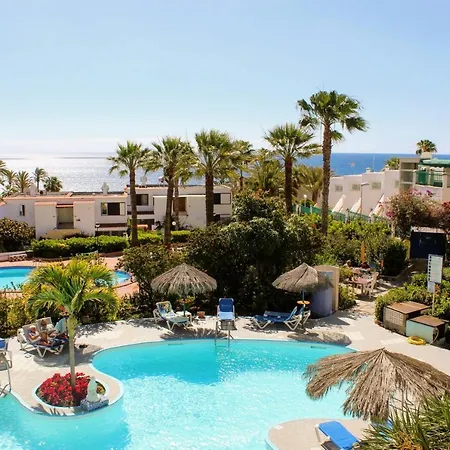 Sea And Pool View Bamira Apartment *